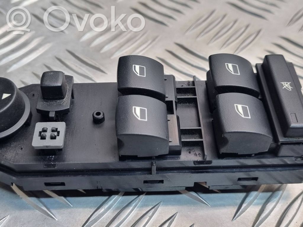 Electric window control switch   6951924,391543SW03,07W01E03,MR021100107