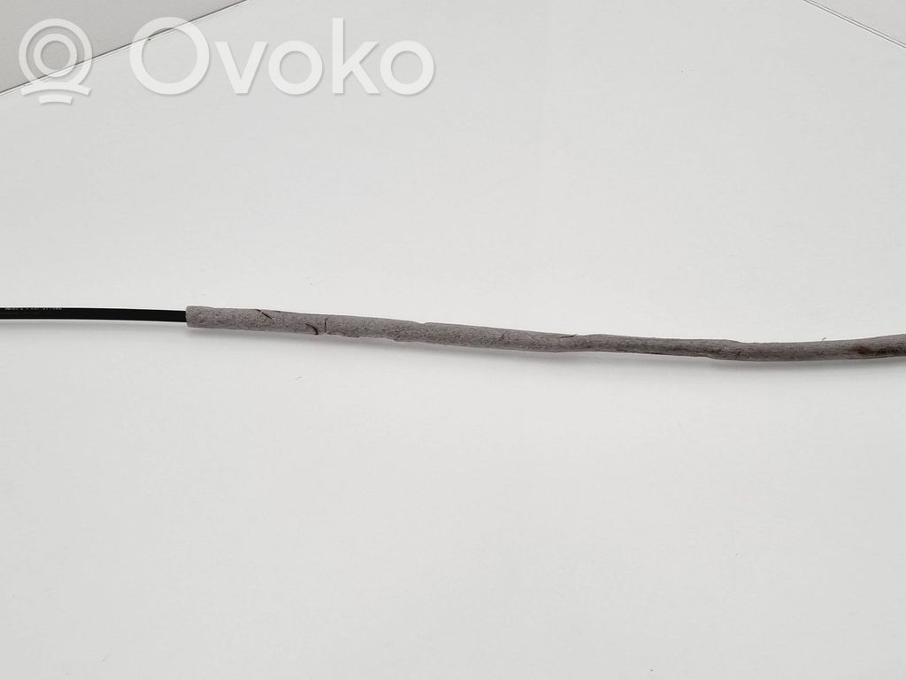 Ford Galaxy Front door cable line 