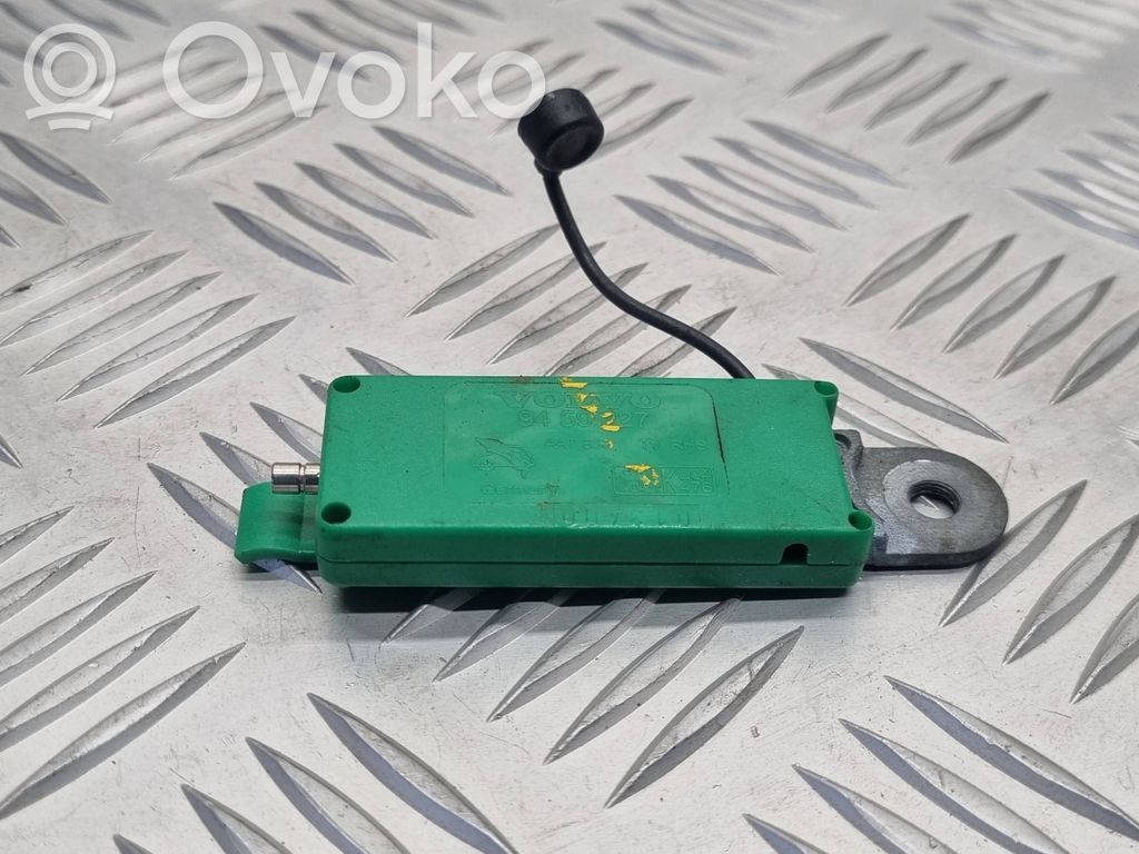 Volvo V70 Aerial antenna amplifier 