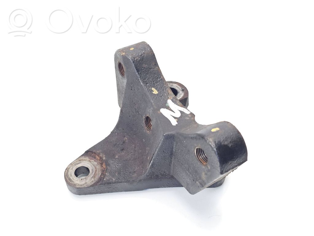 Engine mounting bracket   6C1Q6030BC,R83JA5007