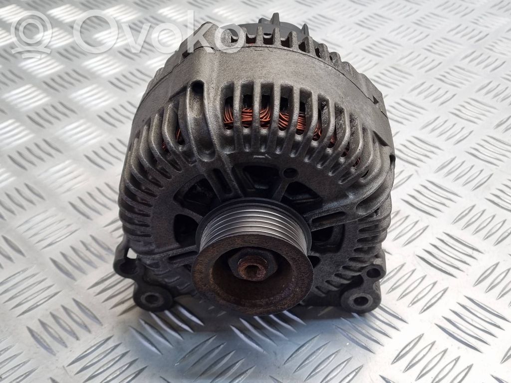 Audi A6 S6 C6 4F Generatorius 