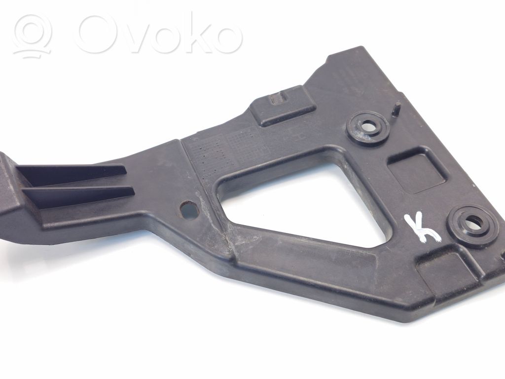 Audi A6 S6 C6 4F Front bumper mounting bracket 