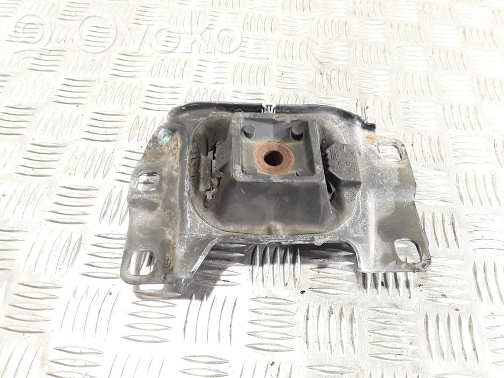 Engine mount bracket   3M517M121DB,3M517M121EA