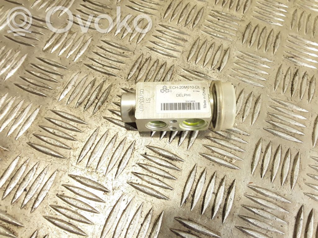 Zawór rozprężny klimatyzacji A/C   ECH20M010DL
