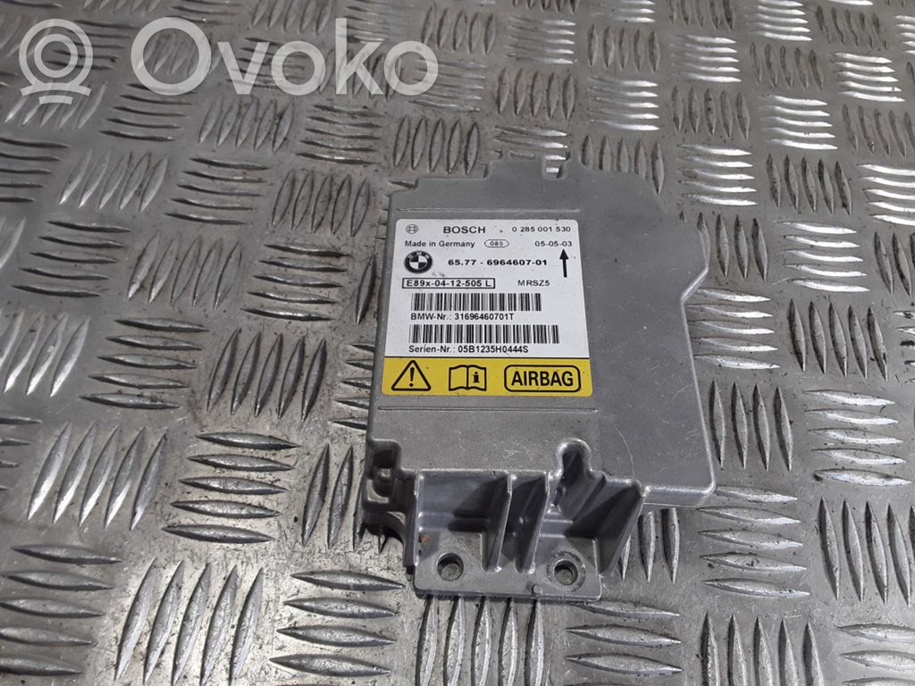 BMW 1 E81 E87 Airbag control unit/module 