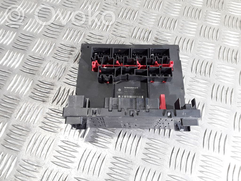 Fuse module   3C0937049D