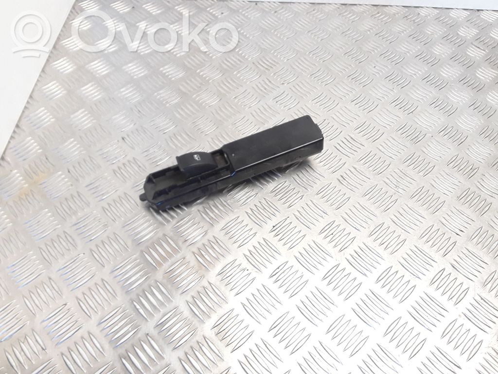 Electric window control switch   12772004