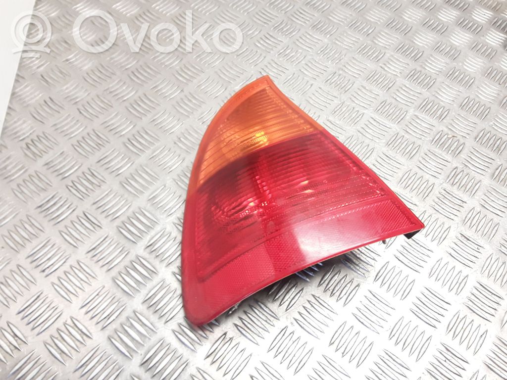 BMW 3 E46 Rear/tail lights 