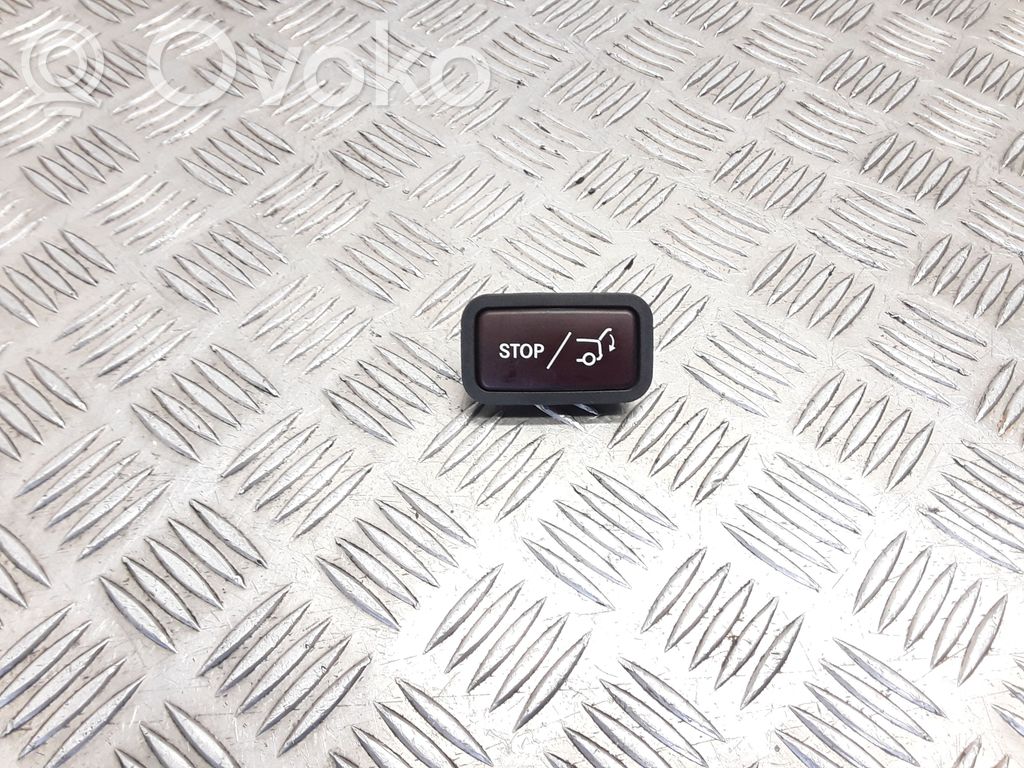 Mercedes-Benz E W212 Tailgate/boot open switch button 