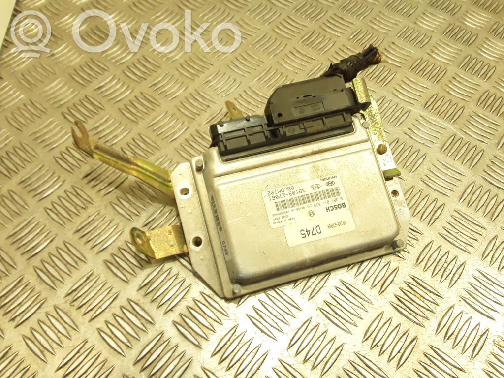 KIA Cerato Engine control unit/module 