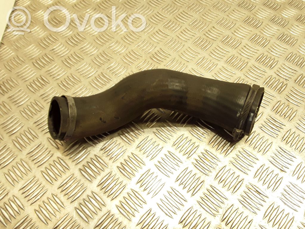 Intercooler hose/pipe
