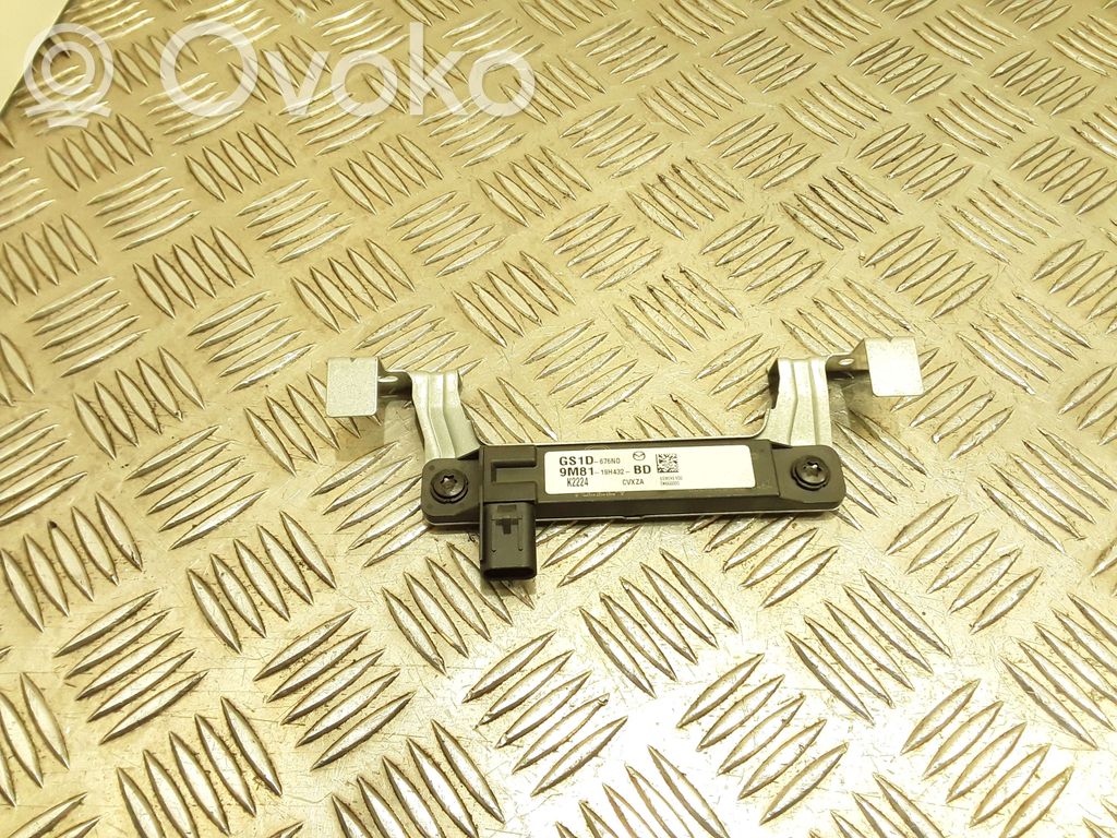 Mazda 6 Antenos stiprintuvas 