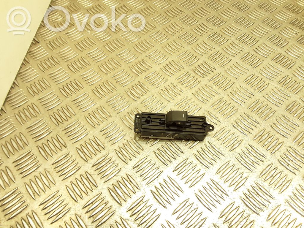 Mazda 6 Electric window control switch 