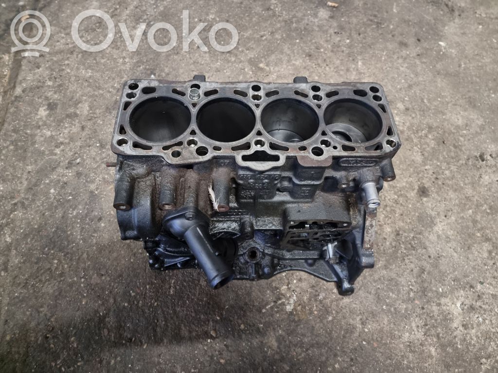 Volkswagen PASSAT B6 Engine block 