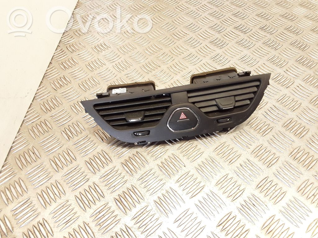 Opel Corsa E Rejilla de ventilación central del panel 
