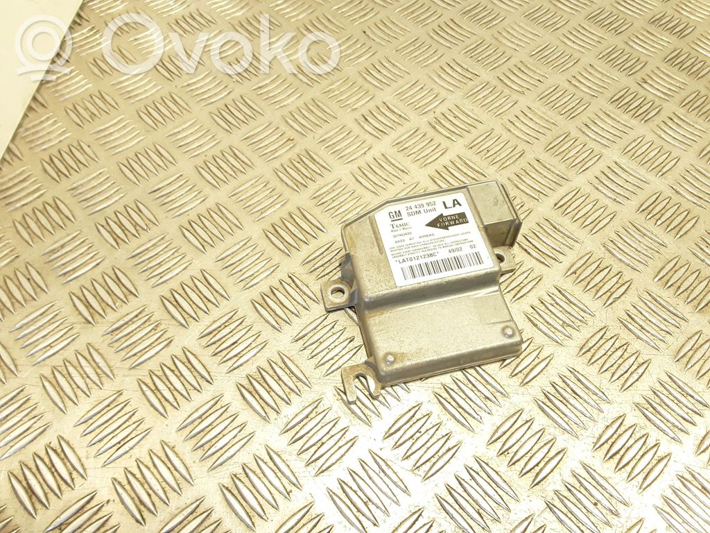 Opel Corsa C Airbag control unit/module 