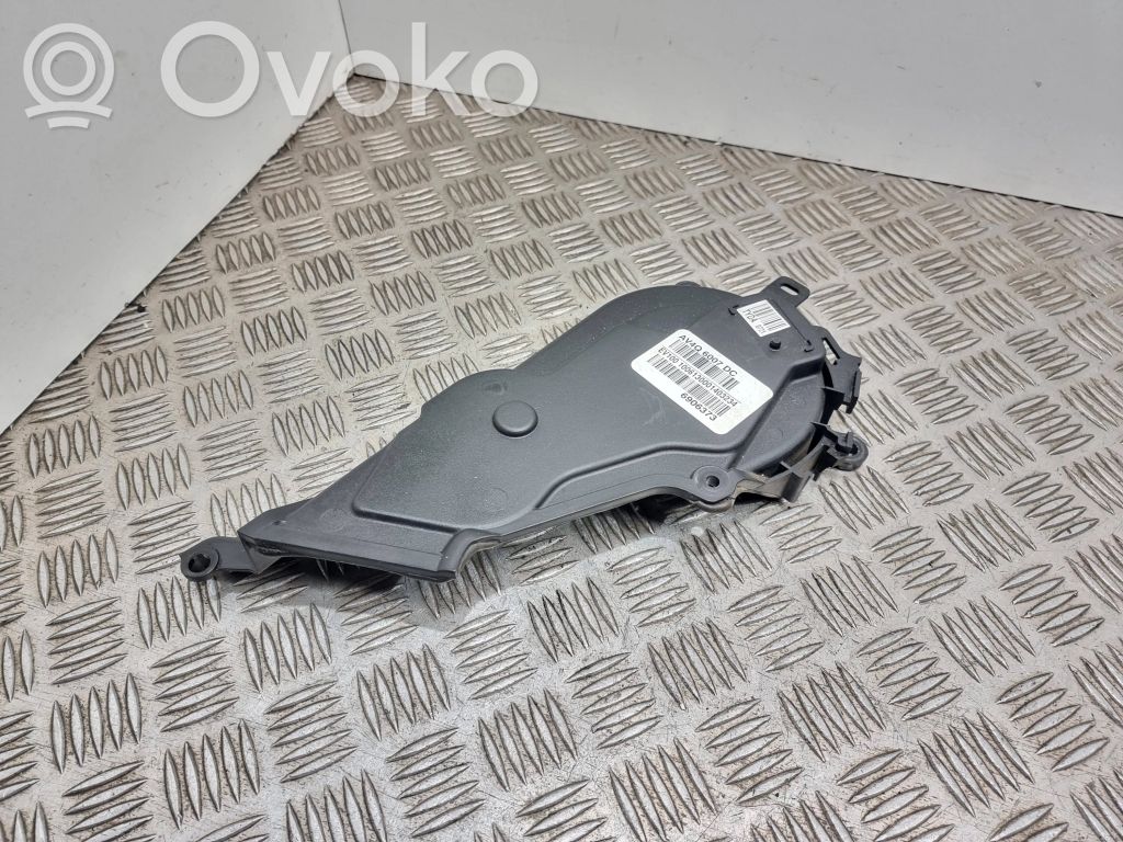 Ford Focus Защита основного ремня 