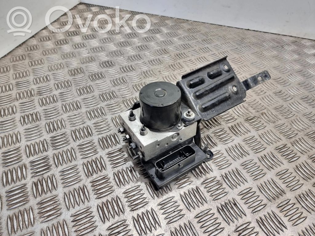 Audi A1 ABS bloks 