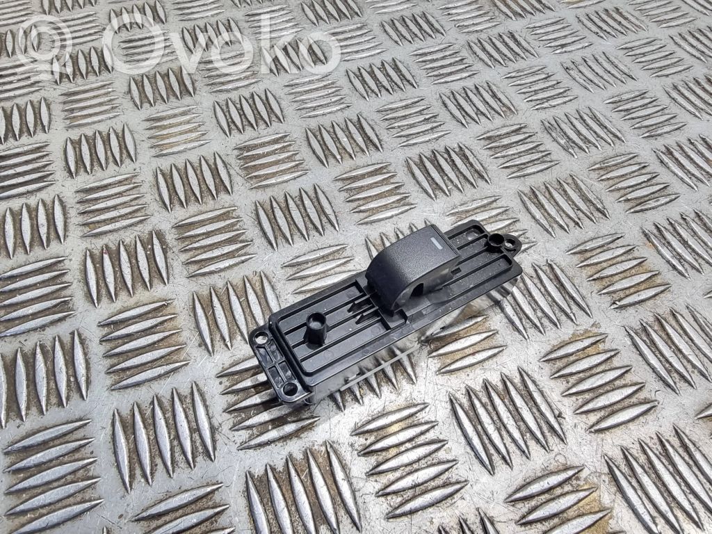 Mazda 6 Electric window control switch 
