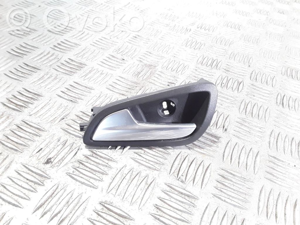 Ford Focus Manecilla interna puerta trasera 