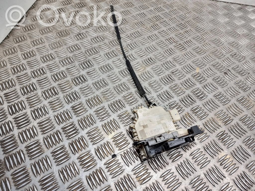 Seat Altea Front door lock 