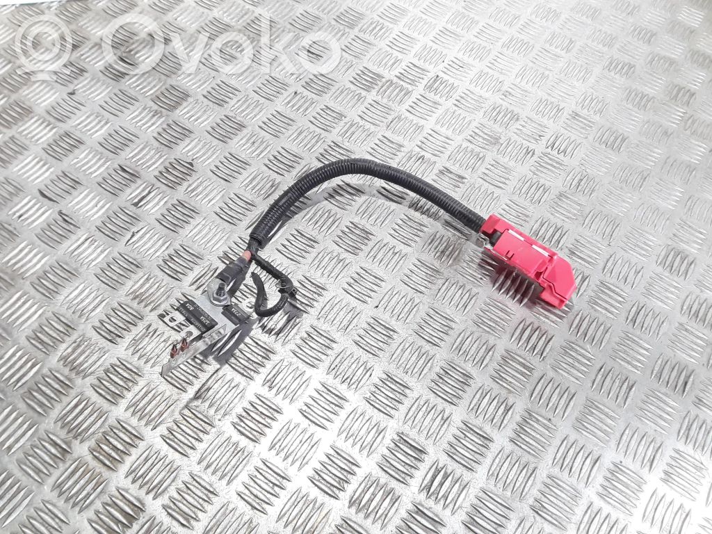 Ford Fiesta Pluskabel Batterie 
