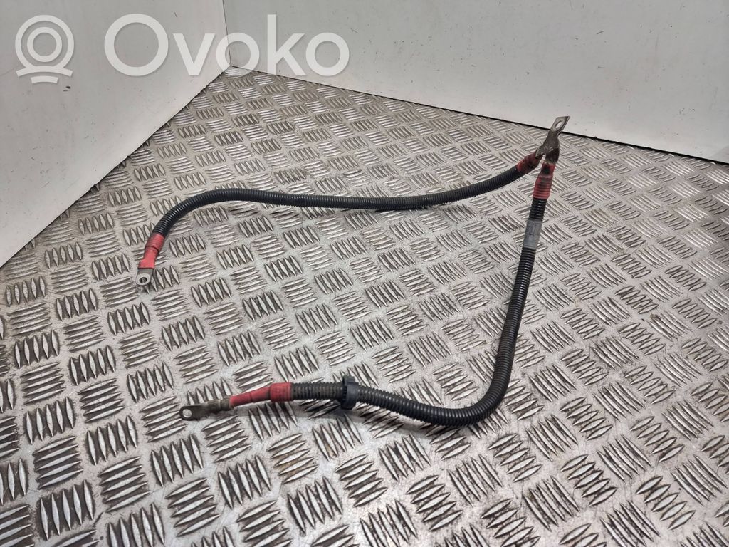 BMW 5 E60 E61 Positive cable (battery) 