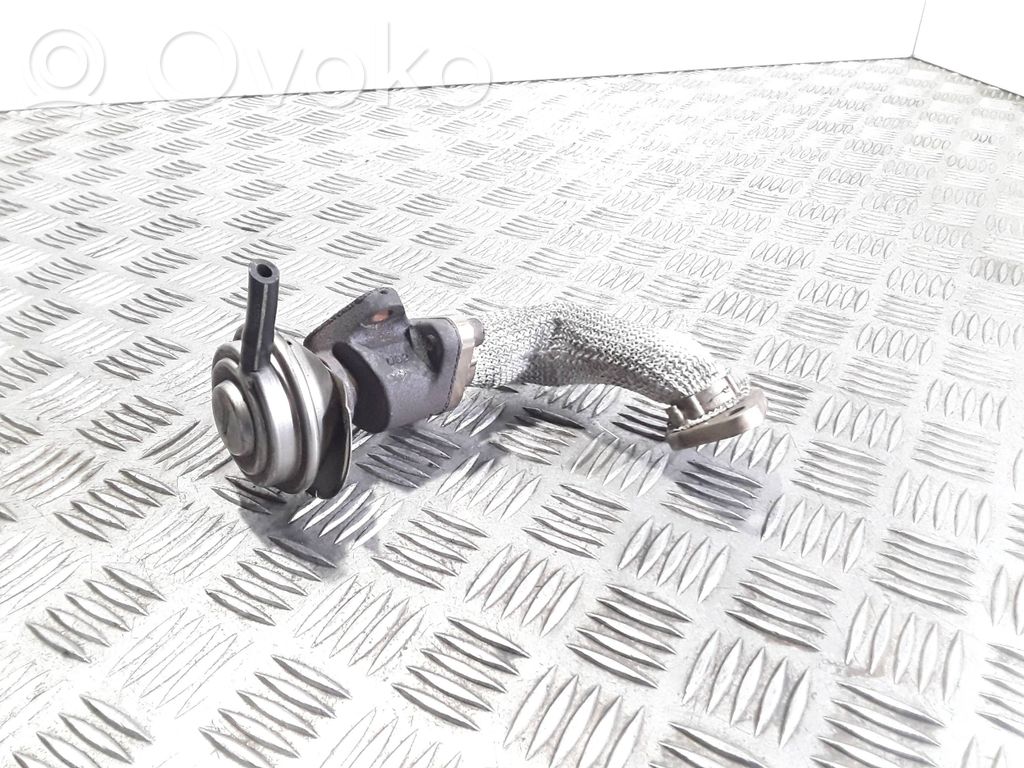 Skoda Superb B5 (3U) EGR valve 