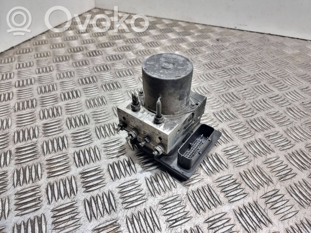 BMW 5 E60 E61 ABS Blokas 