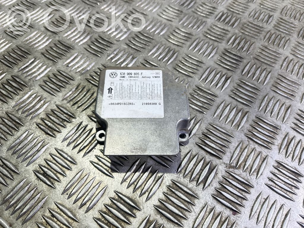 Airbag control unit/module   1C0909605F