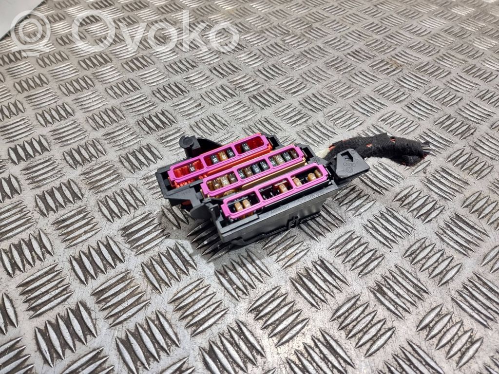 Fuse module   8K0971845,2730366