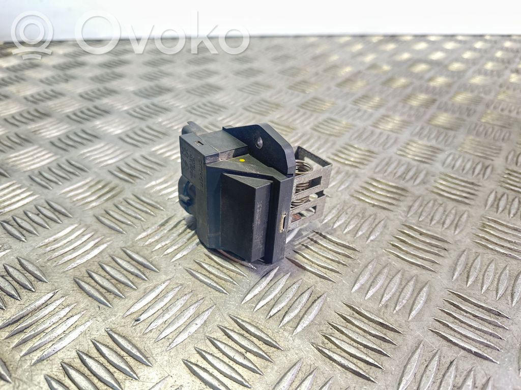 Citroen C3 Aušinimo ventiliatoriaus rėlė 