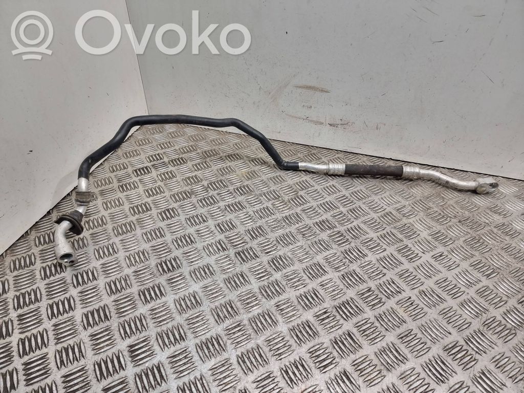 Volkswagen Touareg I Manguera/tubo del aire acondicionado (A/C) 