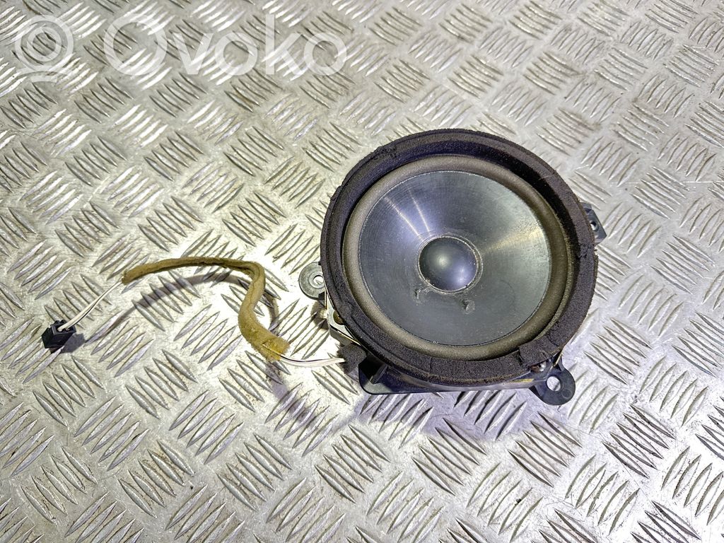 Saab 9-3 Ver2 Front door speaker 