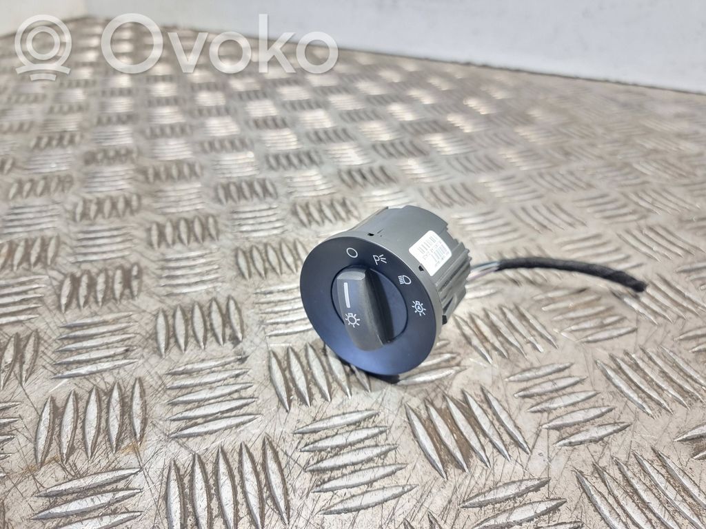 Ford Fiesta Light switch 