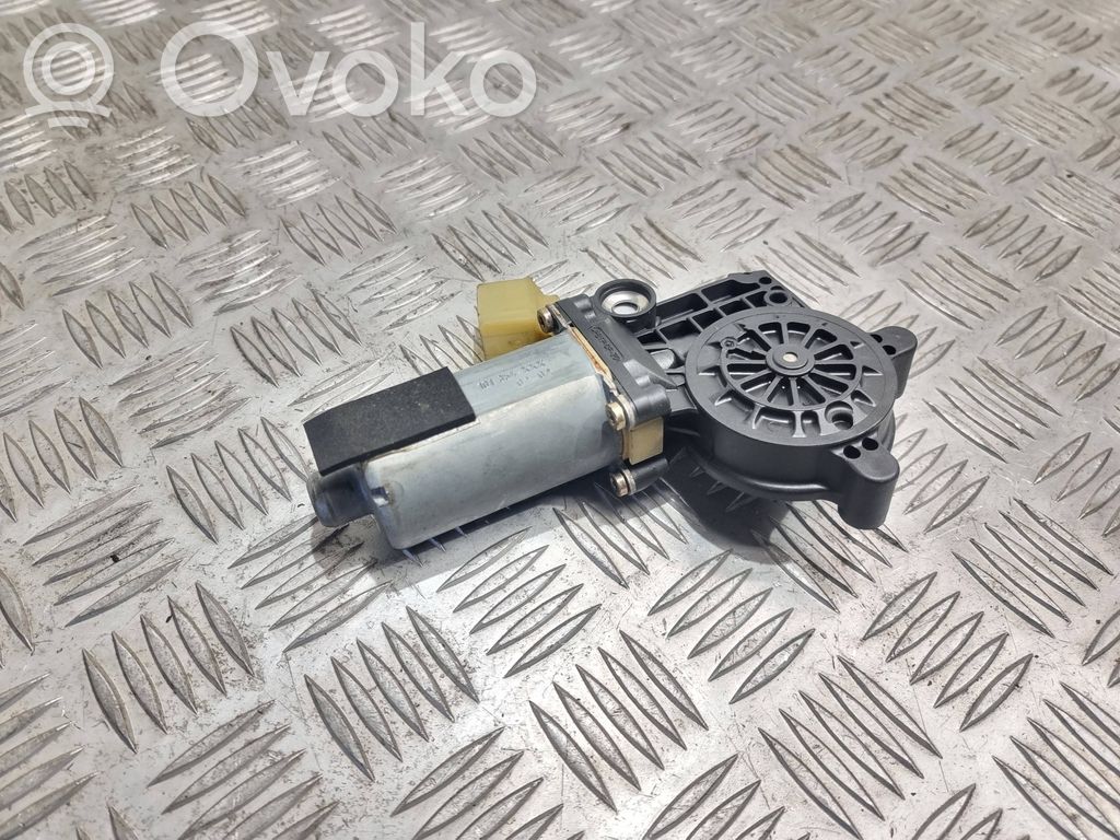 Volvo S60 Silnik regulatora szyby drzwi przednich 