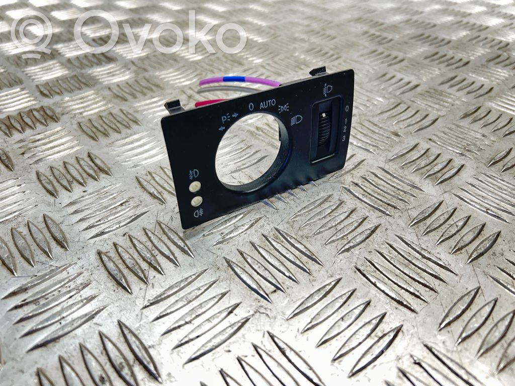 Mercedes-Benz B W245 Przycisk / Pokrętło regulacji świateł 