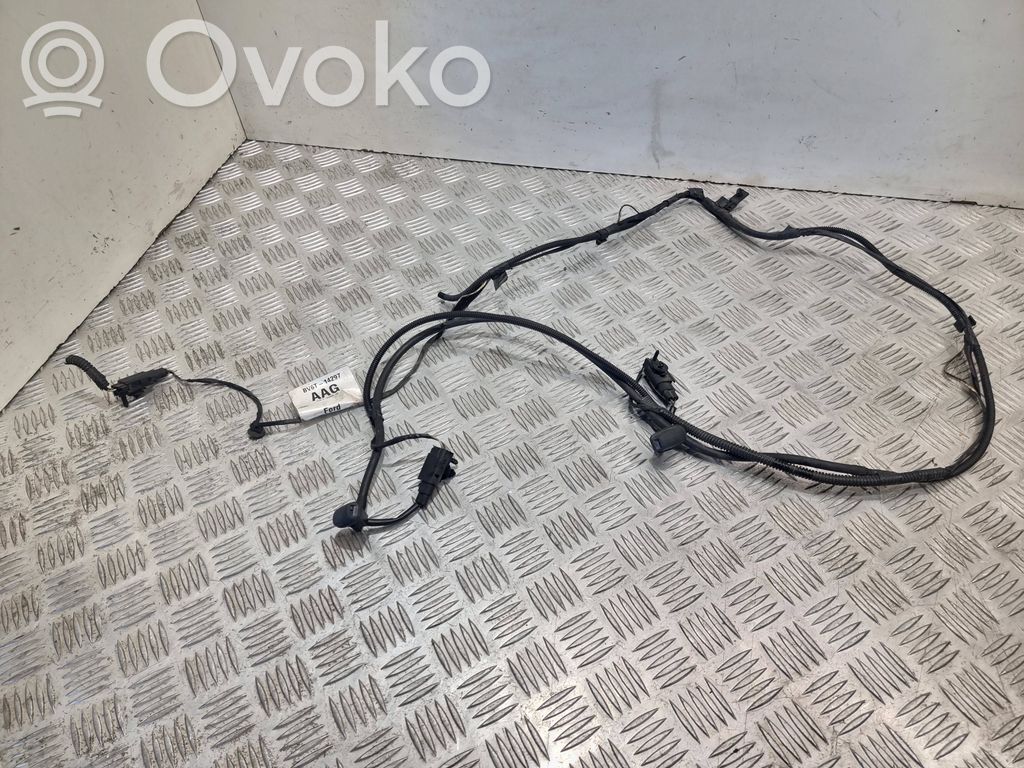 Ford Focus Difusor de agua regadora de parabrisas 