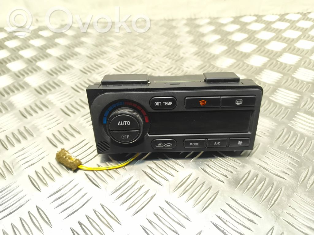 Subaru Legacy Climate control unit 