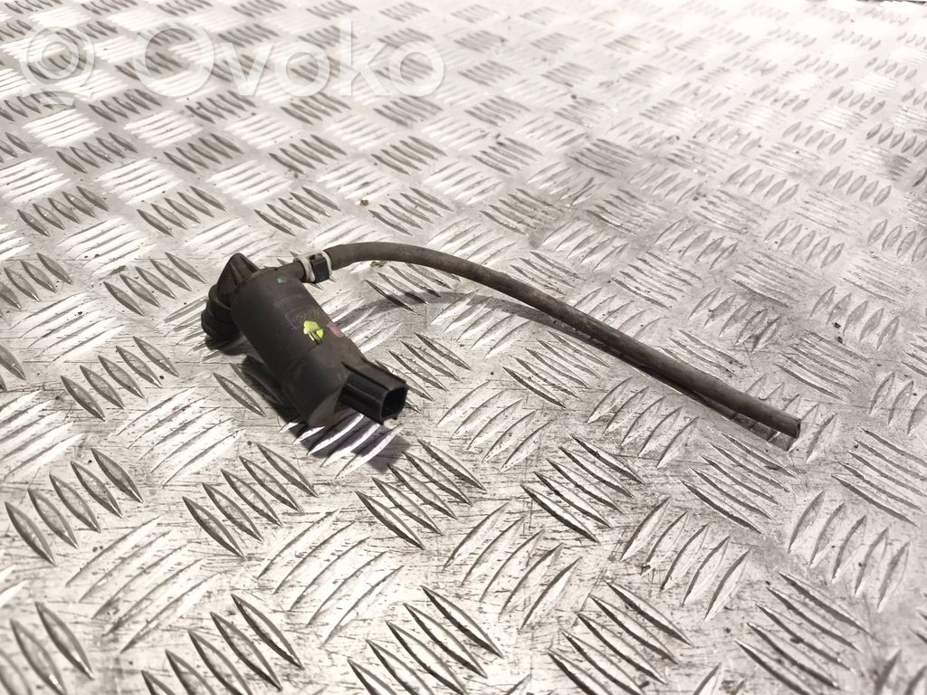 Ford Transit Windscreen/windshield washer pump 