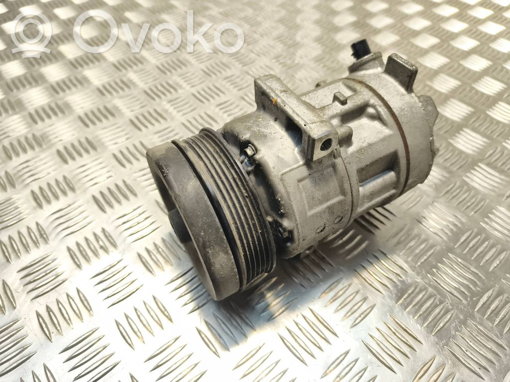 Opel Corsa E Klimakompressor Pumpe 