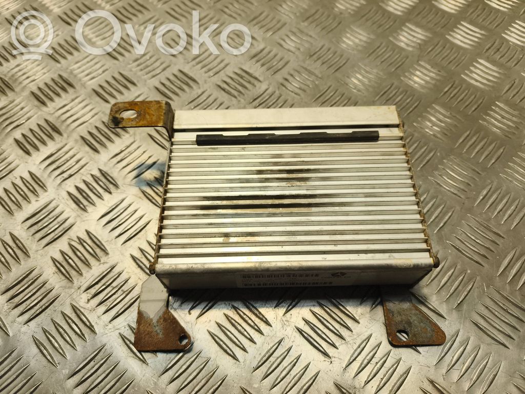 Chrysler Sebring (ST-22 - JR) Sound amplifier 