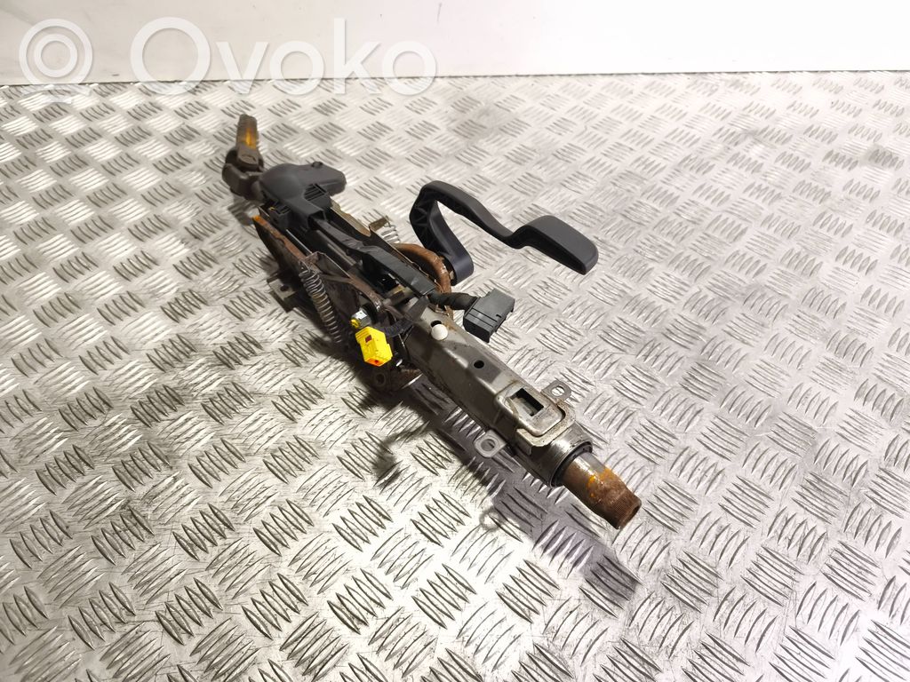 Volkswagen Golf VI Vairo rato ašis 
