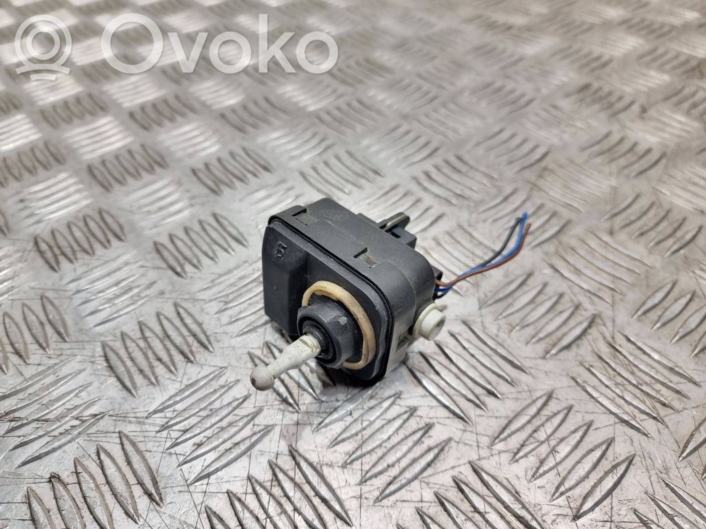 Nissan Note (E11) Headlight level adjustment motor 