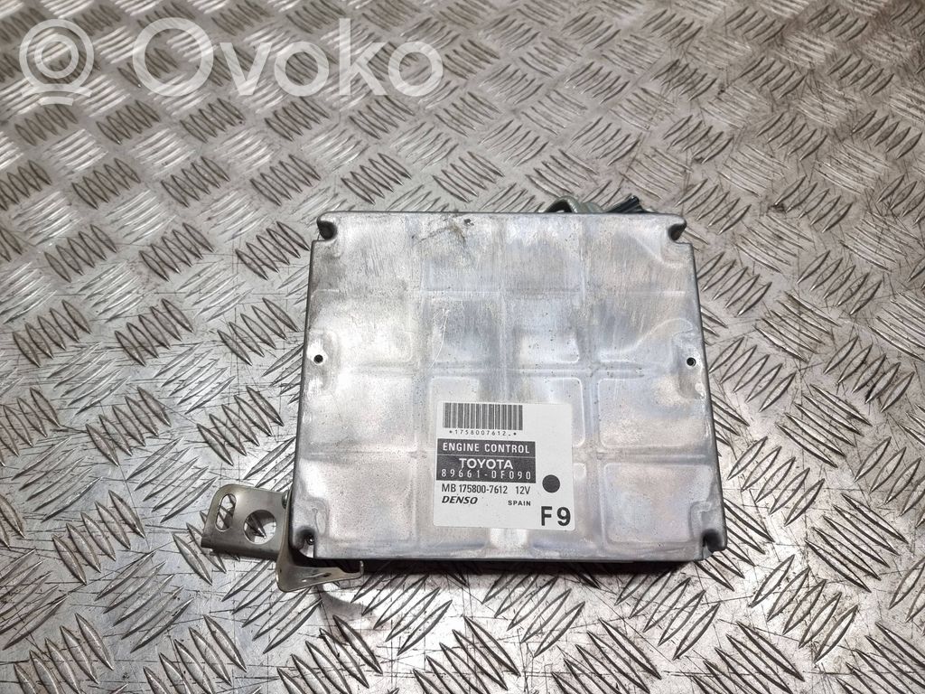 Toyota Corolla Verso E121 Engine control unit/module 