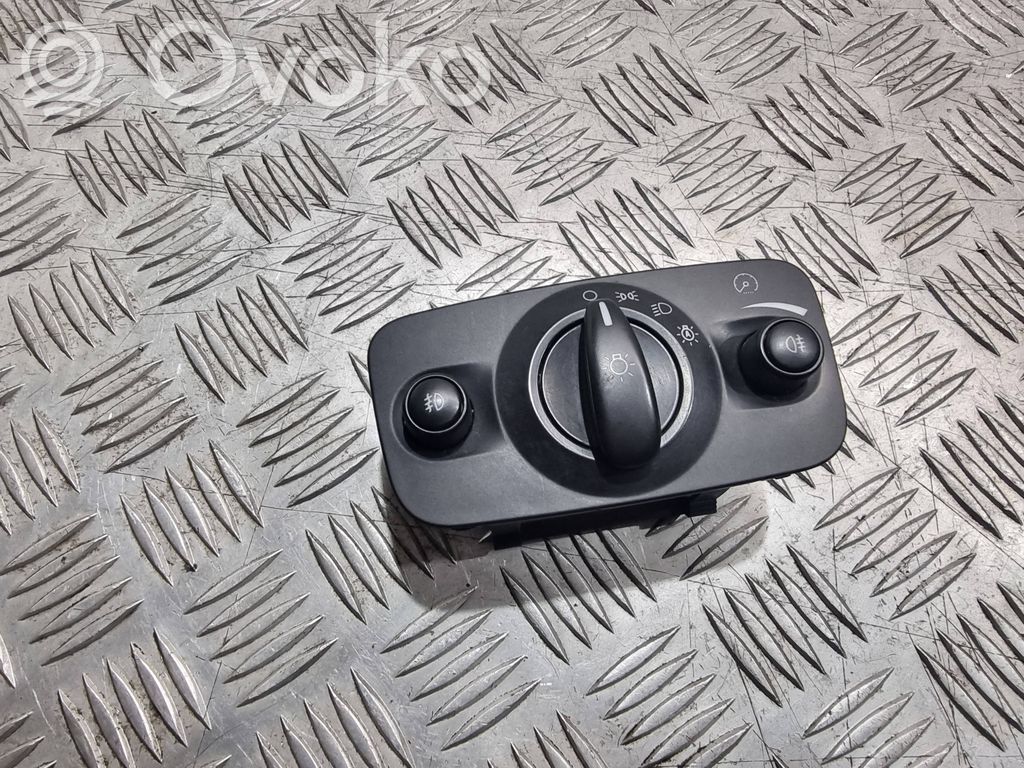 Ford Mondeo MK IV Light switch 