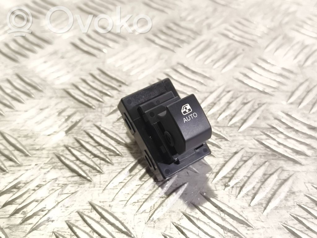 KIA Ceed Electric window control switch 
