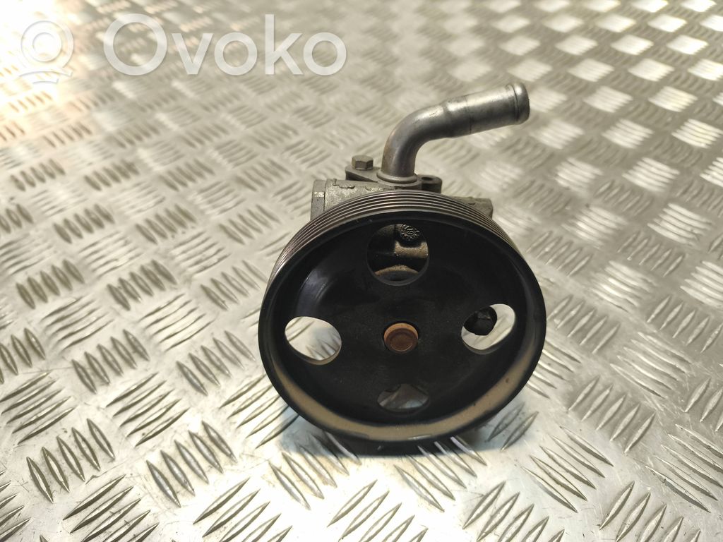 Mazda 2 Power steering pump 