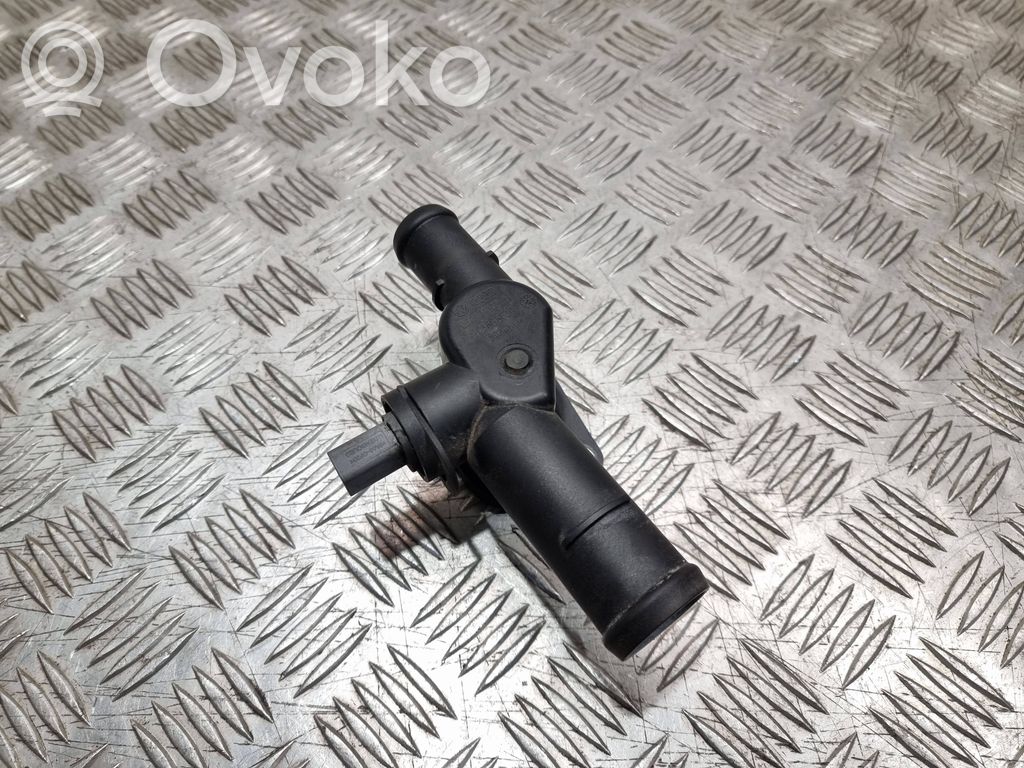 Volkswagen Golf Plus Obudowa termostatu 