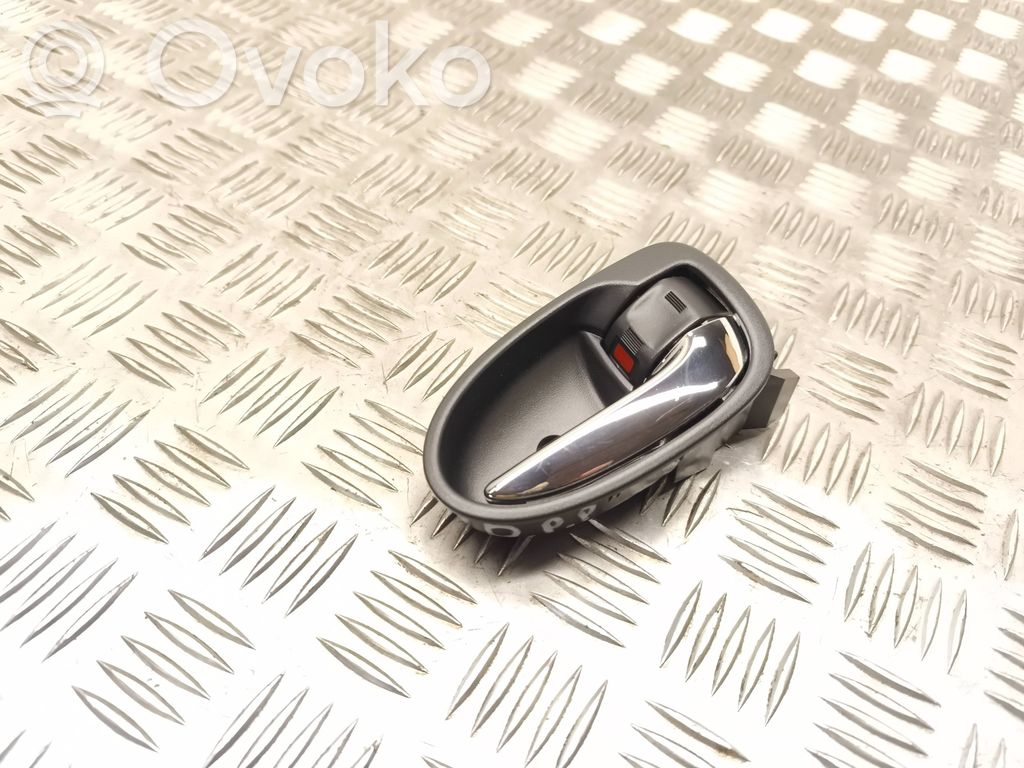 Toyota Yaris Manecilla interna puerta delantera 
